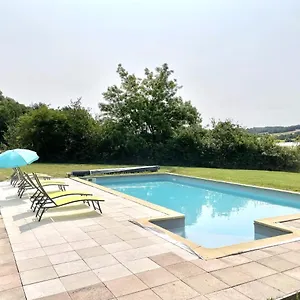 Hébergement de vacances Grange Labarthessie, Briatexte