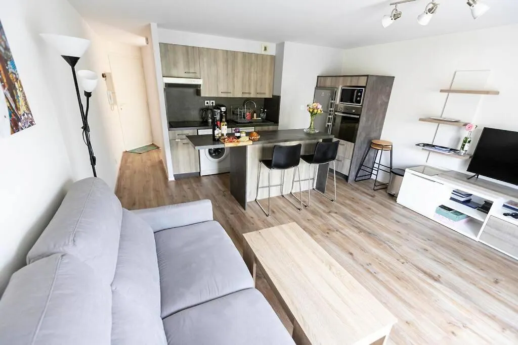 Joli Appartement T2 Pres Du Parc Thermal Argeles-Gazost Apartment
